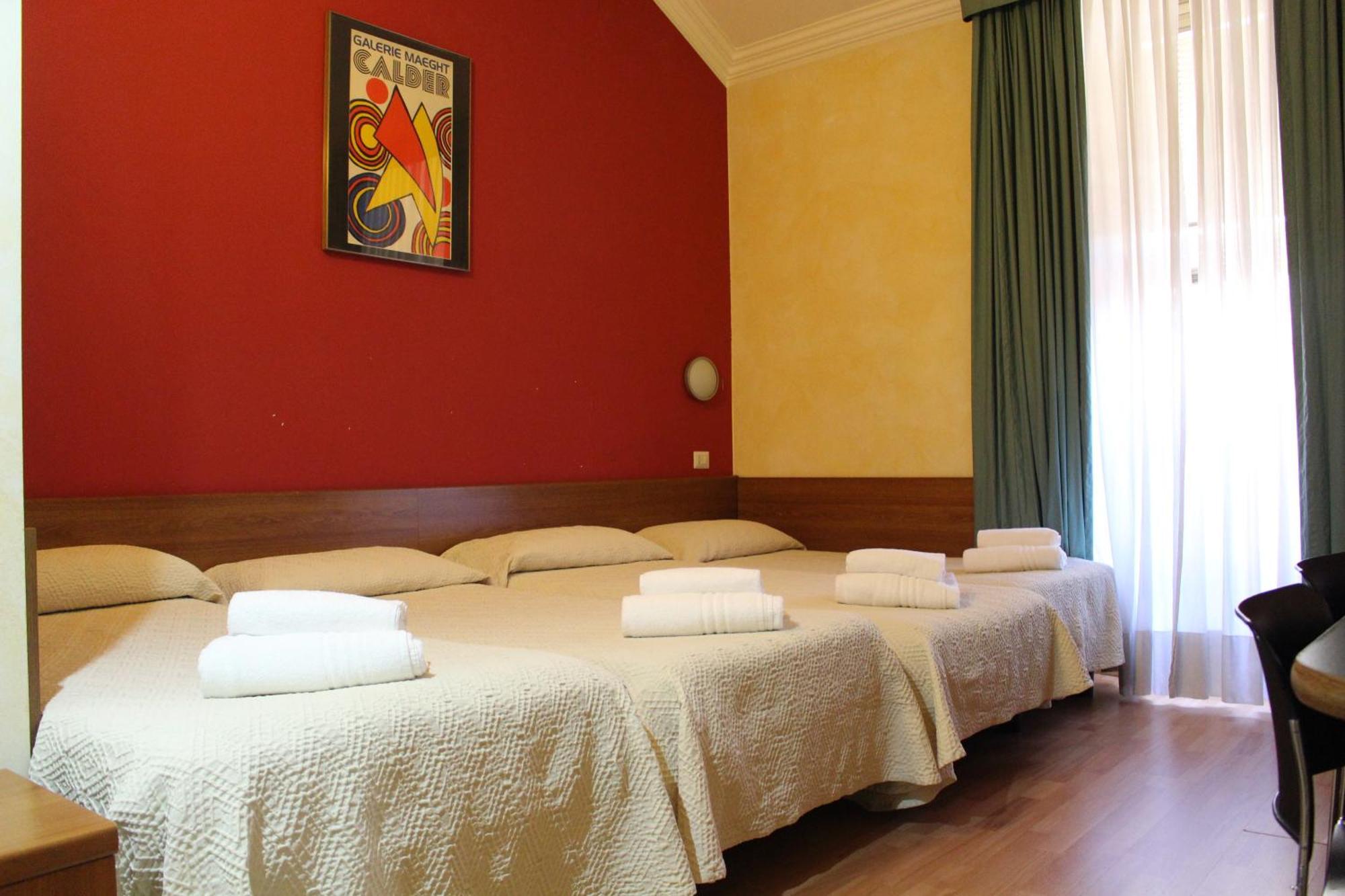 Hotel Club Milán